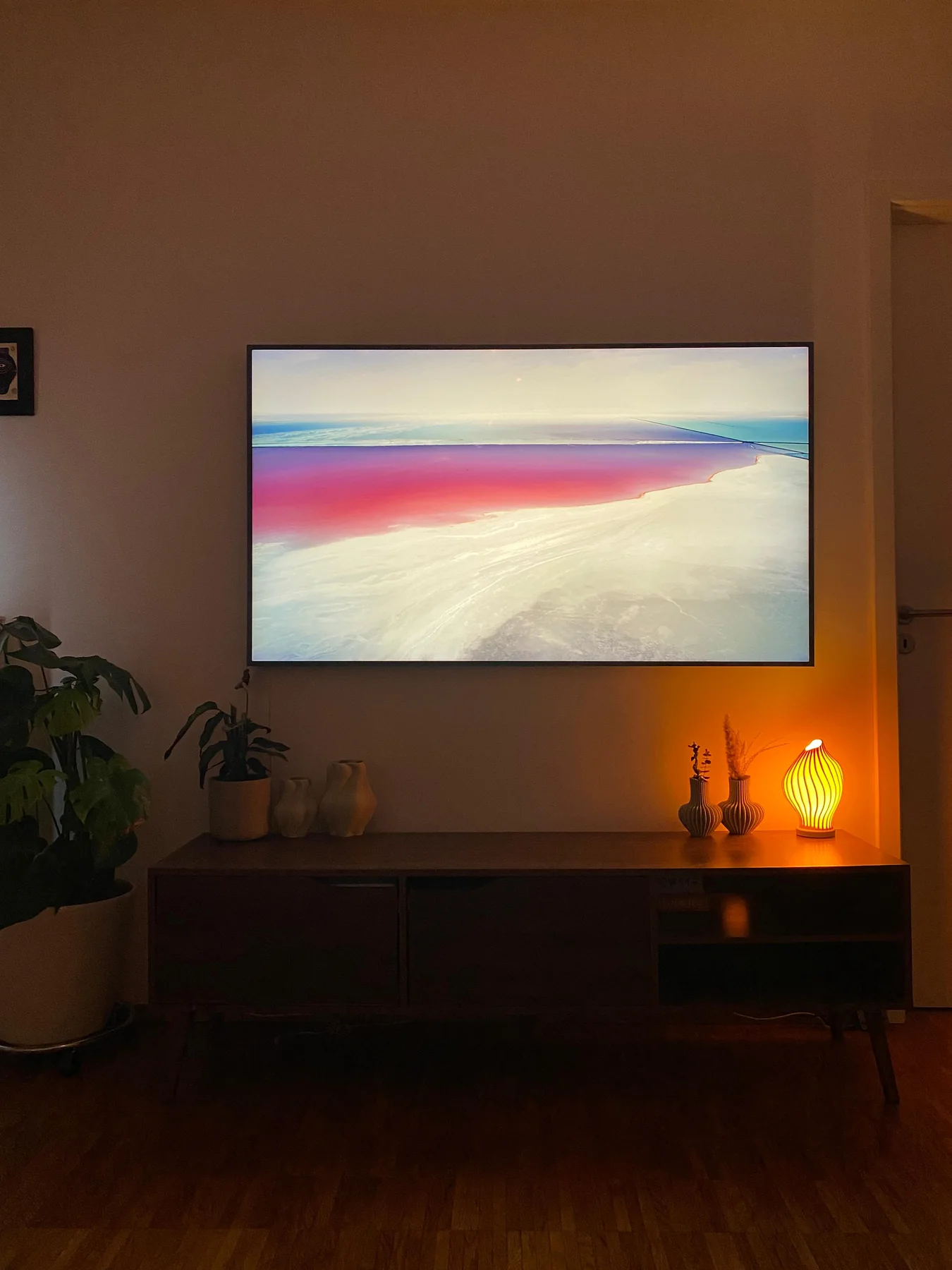 VLIV lamp glowing across a living room